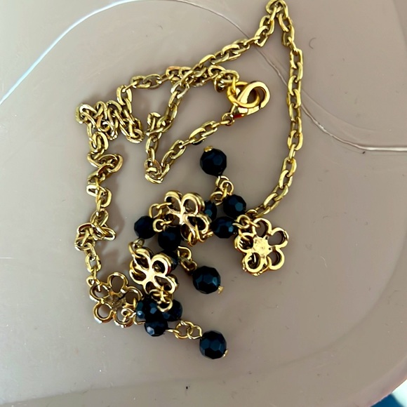 Elegant vintage bib kind of necklace - Picture 6 of 6